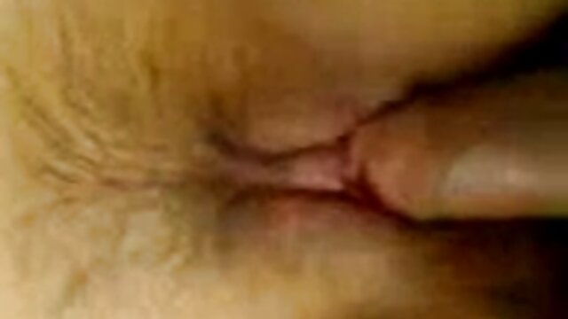 جودة عالية الدقة :  سمراء الرجيج قبالة الرجل بالقرب من سكس مقابل المال مترجم حمام السباحة في هذا الفيديو الساخن أفلام الكبار 